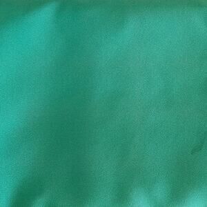 Green Solid Apparel Fabric Polyester Blend 57x2 Yards Dress Costume Sewing Craft
